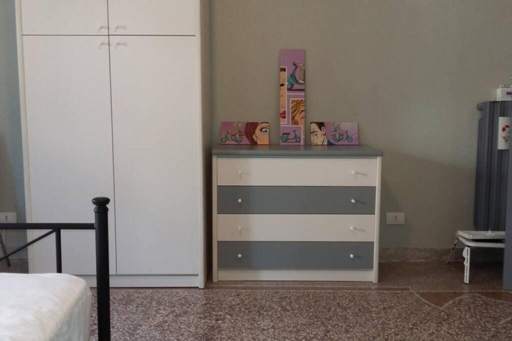 I Colori Di Napoli Apartment Luaran gambar