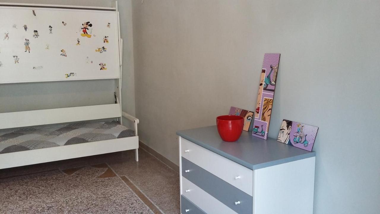 I Colori Di Napoli Apartment Luaran gambar