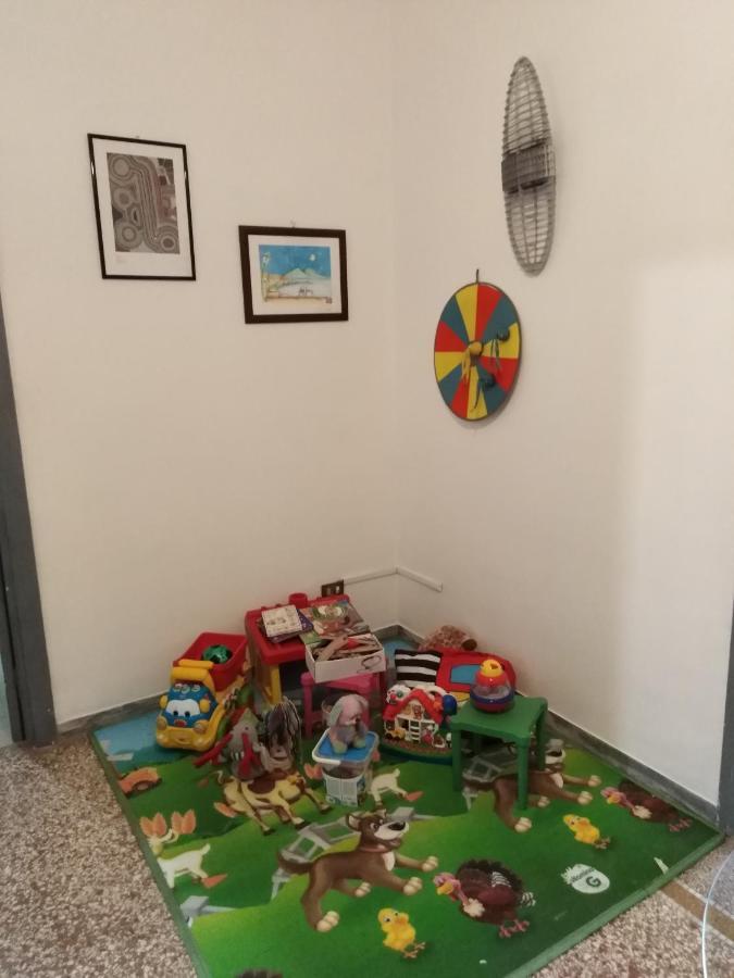 I Colori Di Napoli Apartment Luaran gambar